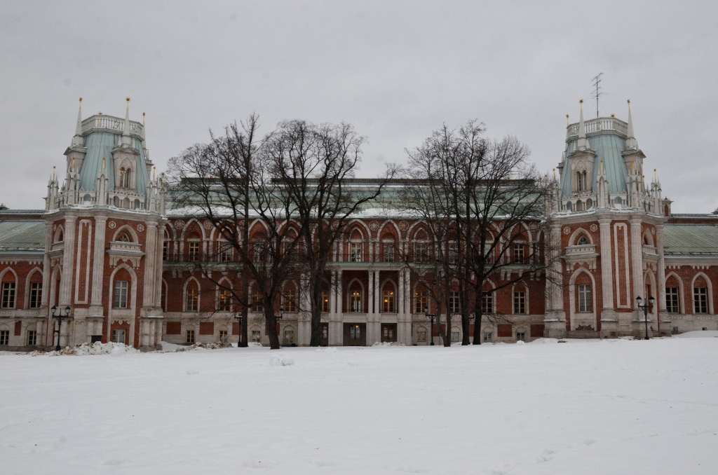 Москвичей пригласили на тематические выставки в музеи города