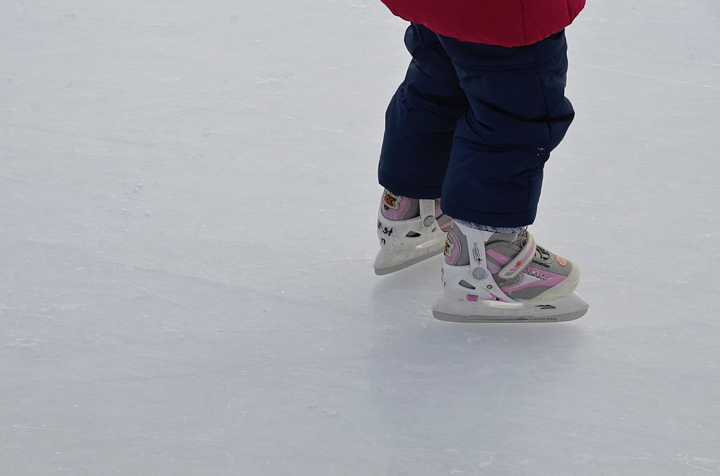 Центр «НЕО-XXI Век» приглашает на спортивное мероприятие на льду
