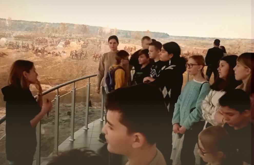 Ученики школы №2001 посетили музей-панораму «Бородинская битва»