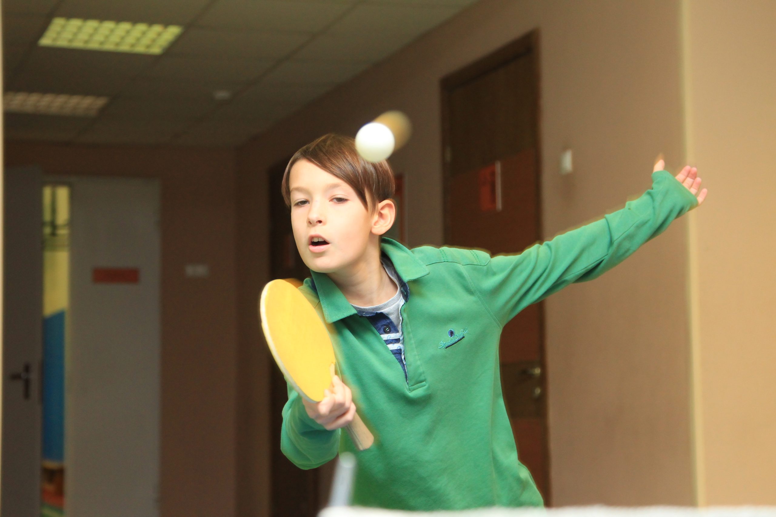 Соревнования по настольному теннису прошли в Центре досуга «Личность»