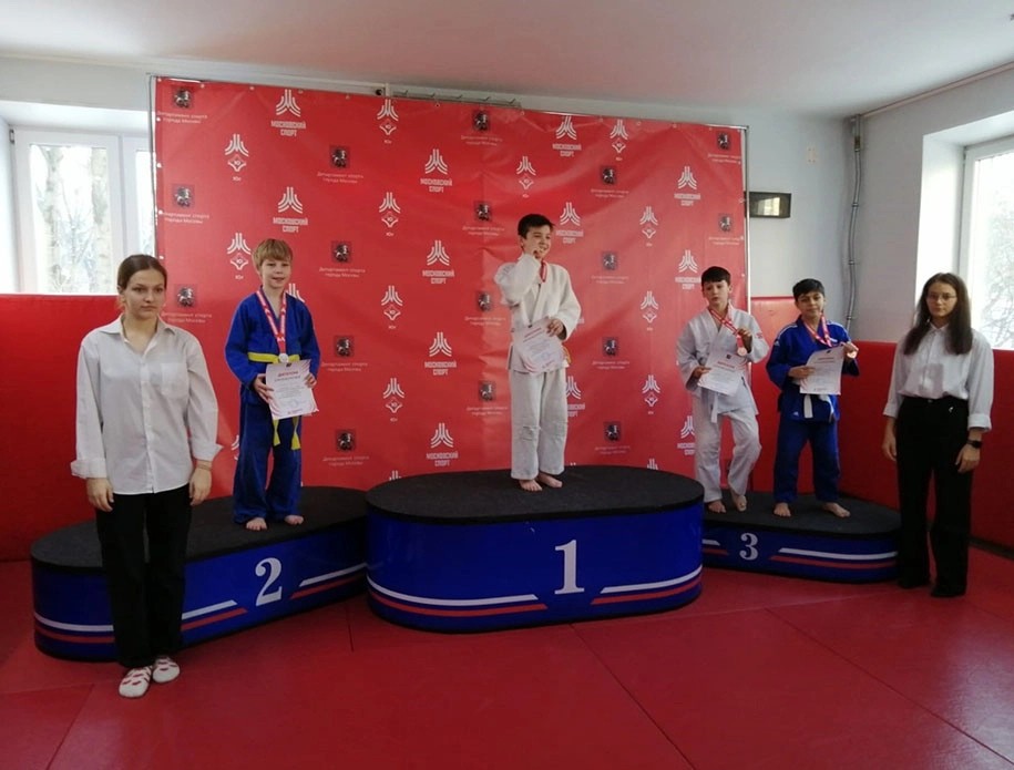 Дзюдоисты «Юности Москвы» получили медали турнира